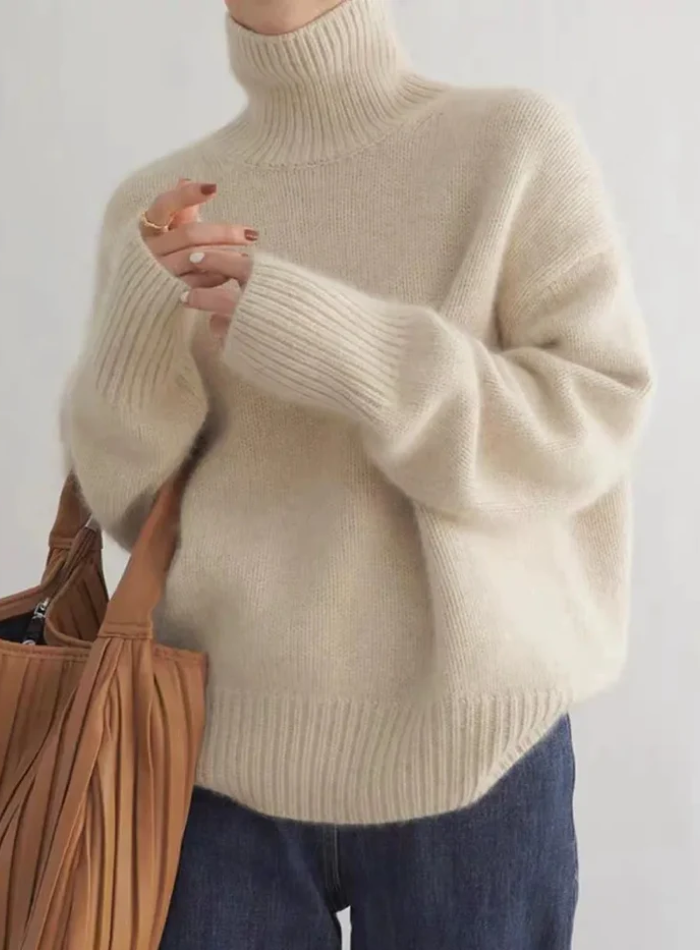 Luné | Soft Turtleneck Jumper