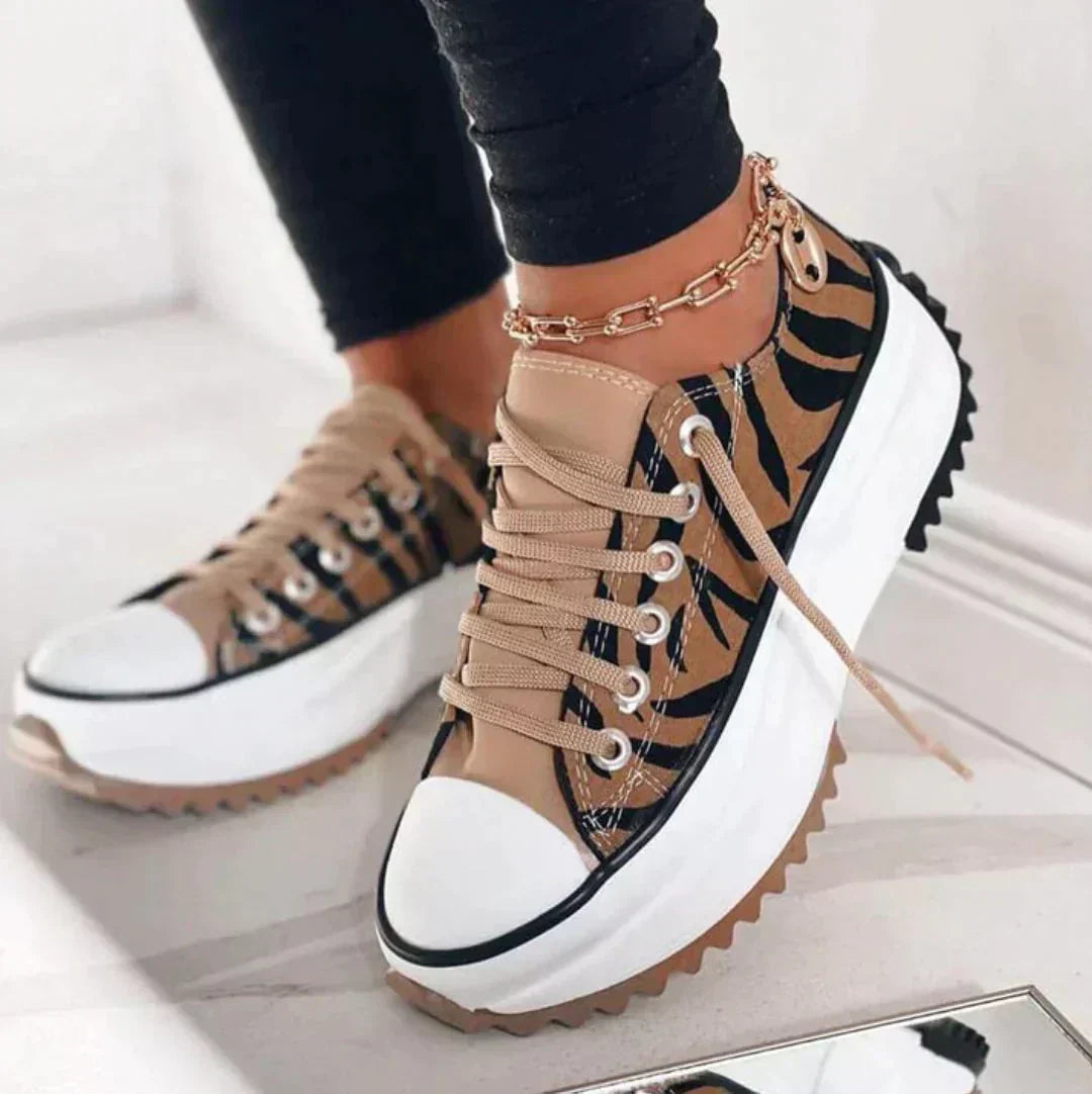 Dorothy | Women’s Trainers ( LAST PAIRS!)